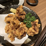 個室完備 海鮮と産地鶏の炭火焼 鶏菜 - 
