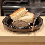 焼鳥 谷口 - レバパテ