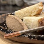 焼鳥 谷口 - レバパテ