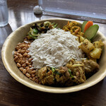 ネパーリチュロ - カジャセット チウラと豆、食べ疲れる