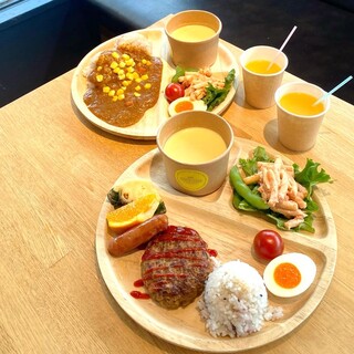 Children are welcome ♪ Kids menu and kids space available ◎