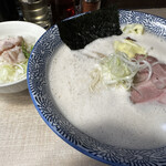 鶏豚骨 一學 - 鳥豚ラーメン＆鳥ご飯