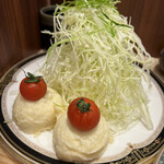 とんかつ ばんぶー - 美味しくて可愛い雪だるま２つ。