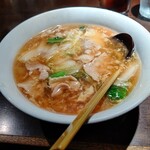 上海華龍 - 【2023.4.7(金)】本日の日替わり①(とろみラーメン&半チャーハン)900円のとろみラーメン