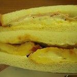 ヴィ・ド・フランス - チーズオムレツサンド＋ハム・卵サンド