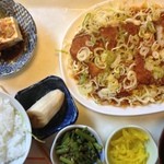 コッチ - つゆカツ膳＋ドリンク（900円）