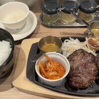 十勝ハーブ牛焼肉 MONMOM - 