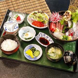 御食事処 きはち_1