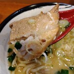 俺の中華たなか家 - チャーシューはホロリ崩れる柔らかさ♥️♬