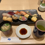 築地寿司清 - ランチセット(1,300円)