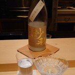 日本料理 柳燕 - 福井 紗利Sari 水四段滓絡み本生 純米吟醸