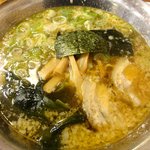 醤油（鶏ガラ）：５９０円