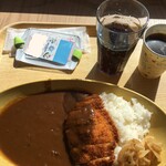 FOOD PARK PISTE - カツカレー　コーラ