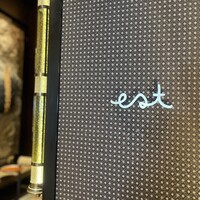 est - 
