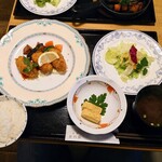 洋食 花乃湯 - 花乃湯膳　本ずわい蟹カニクリームコロッケ　1,700円