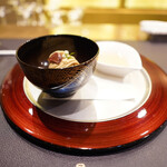 トゥ・ラ・ジョア イズム - 