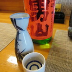 魚と肉と地酒 マルキ商店 - 陸奥男山 熱燗