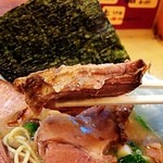 らーめん専門店小川 - チャーシュー厚み。
