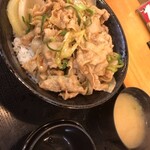 伝説のすた丼屋 - 