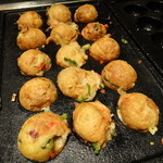 たこ焼 京の華 - くるくる回しております