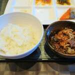 鷹泉閣 岩松旅館 - 牛肉のうま煮