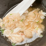 鮨おばな - 赤ムツ丼は半分ほどそのまま混ぜ混ぜしていただき、残りは赤ムツの頭と骨出汁でお茶漬け風に