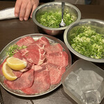 塚本　肉焼屋 - 