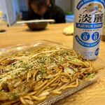 うまかもん市場 博多 武蔵 - 焼きそば激盛り680円（税抜）