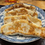 中国小麦粉料理専門店恵泉 - 　　　　　　　　　　　棒餃子