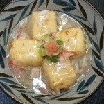 鳥信・割烹 - 揚げ出し豆腐（蟹あんかけが美味）