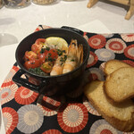 Bar Dining FIVE Arrows - 