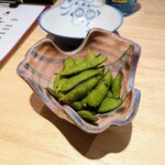 立呑み おちょこ - 燻製茶豆(桜のチップで香りづけ)