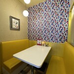 Smile Kitchen pizza diner - 