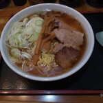 大勝軒 - 大ラーメン＋ネギ・油 多め