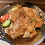 Tonkatsu Washoku Tonka Hyakumangoku - 上質な豚肉にニンニクたっぷりの味付けでもうご飯が止まらないです。美味しい！