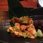 Tsukinoutage - 比内地鶏のささみとアボカドの山葵醤油和え