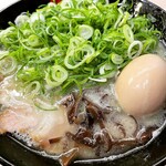 Hakata Hagetaka - 