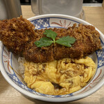 Katsudon Ha Hito Wo Shiawase Ni Suru - とじないカツ丼