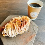 Namiki Cafe Metasekoia - クロッフルマロンとブレンドコーヒー