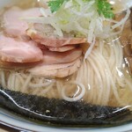 らぁ麺 くろ渦 - 特製のどぐろそば 1250円
            、大山鶏ご飯100円(税込)