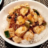 華都飯店 OsakaMetro本町ビル店 - オンザライスが最高