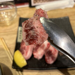 Sumibi Yakiniku Takumi - 