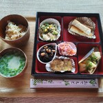 カフェ 桃 - おまかせランチ
