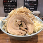 番町製麺 - ラーメン大　ニンニクアリヤサイカラメ