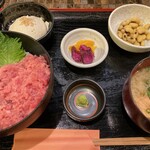 鎌倉和食ダイニング ヴァカンス - 中落ち丼