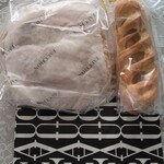 FAUCHON - ２種類のパン買いました。