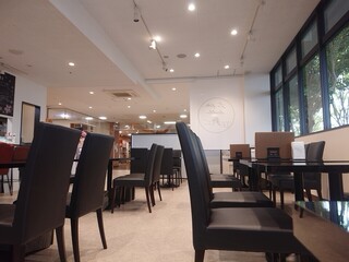 Casual Dining Ebi - 店内の様子