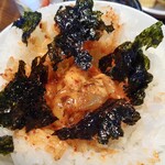 コッテジ - 石焼チーズタッカルビ（激辛）をご飯にかけて韓国海苔を混ぜて