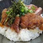 神楽亭 - 和牛ステーキ丼拡大