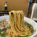 Menya Shinsei - 中太麺。